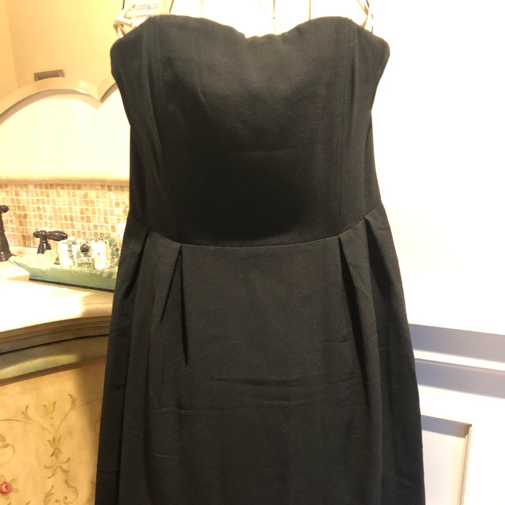 H&M black rayon strapless dress